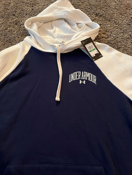 Under Armour Other - Under Armour Navy and White Raglan Hoodie. New. Large. Men
